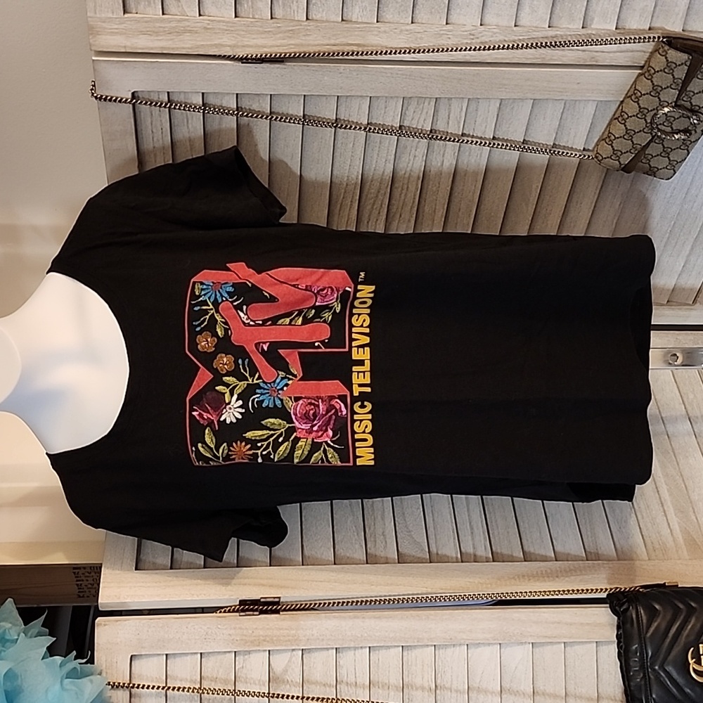 Maurices brand Mtv TShirt